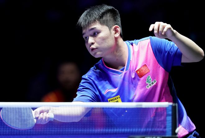 亿元先生正 亿元先生正