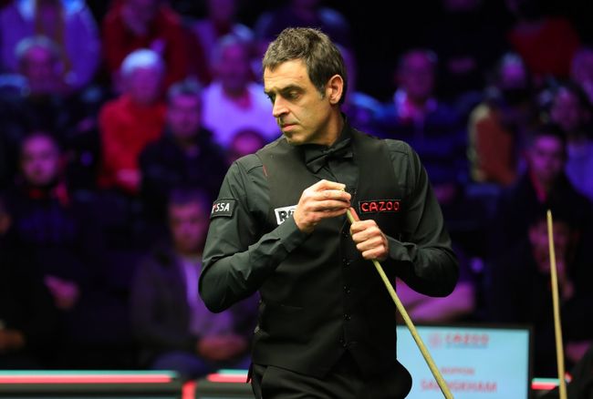 官方:巴萨上诉成功,奥尔莫和维克托将继续注册到本赛季结束.