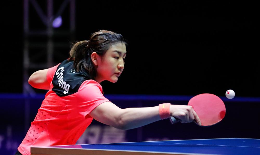 [CBA]刘指导遇到熟人杜教练.