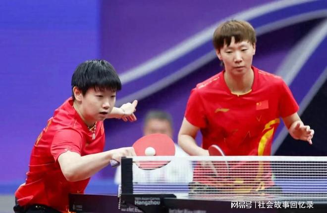 高度一致的 高度一致的