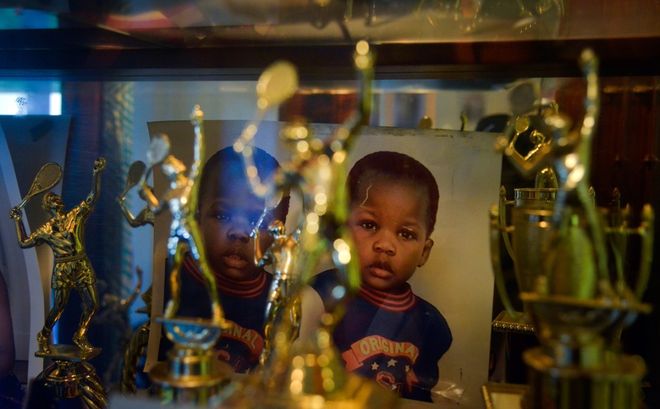 球星抢断后三步上篮太快了